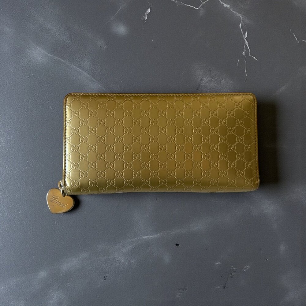 Gucci Microguccissima Patent Leather Zip Around Wallet | Gold Tone